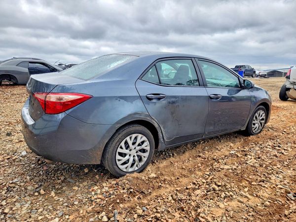 2018 TOYOTA COROLLA