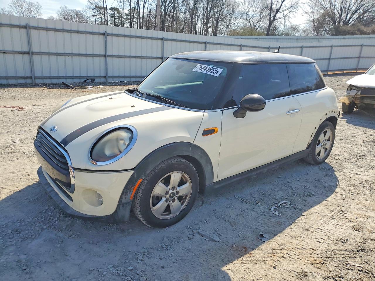 2016 MINI COOPER