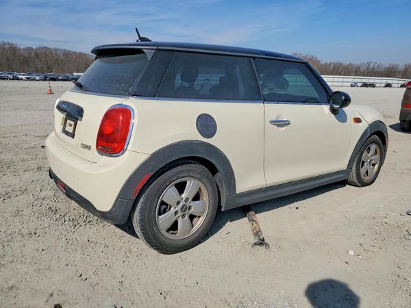 2016 MINI COOPER
