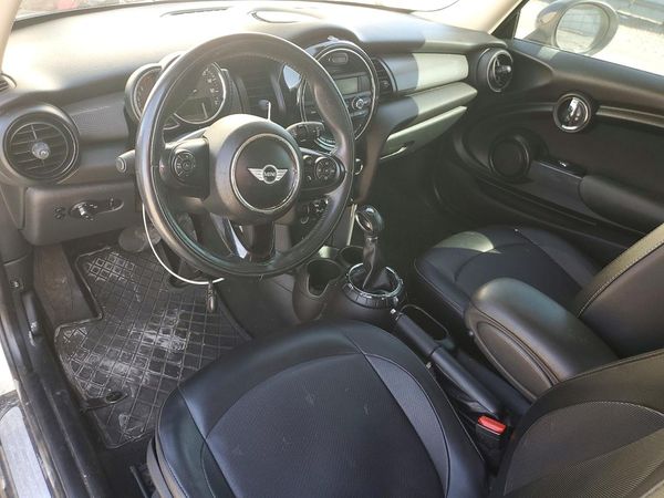 2016 MINI COOPER
