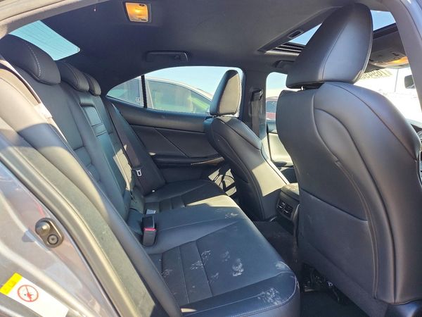 2017 LEXUS IS 300
