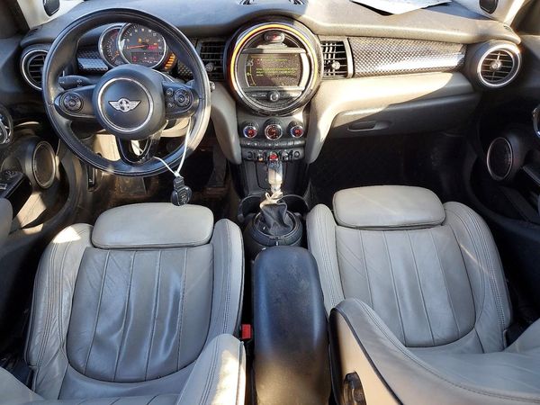 2015 MINI COOPER