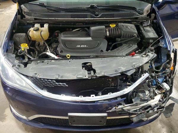 2019 CHRYSLER PACIFICA Touring L