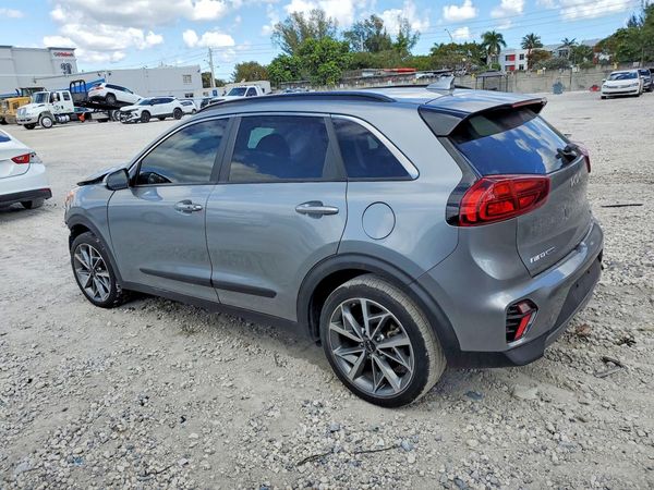 2022 KIA NIRO