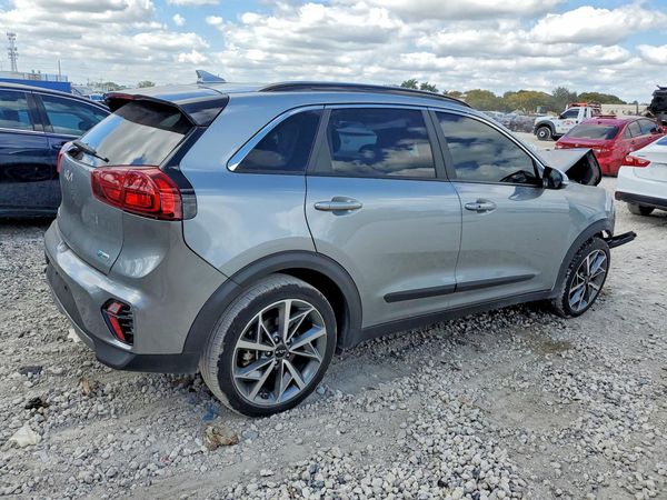 2022 KIA NIRO
