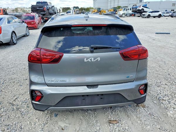 2022 KIA NIRO