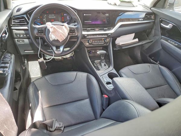 2022 KIA NIRO