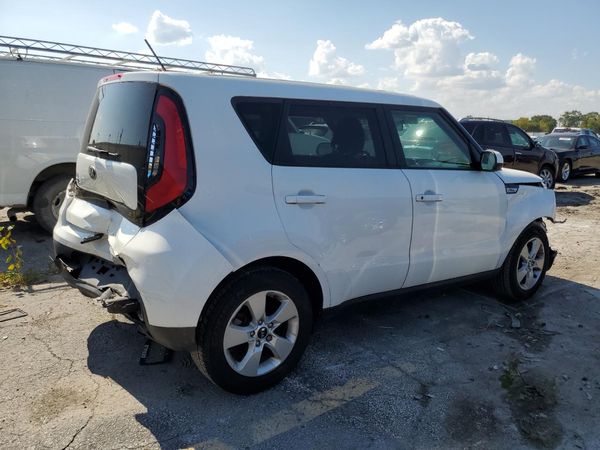 2018 KIA SOUL Base