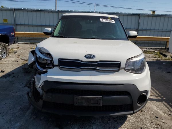 2018 KIA SOUL Base