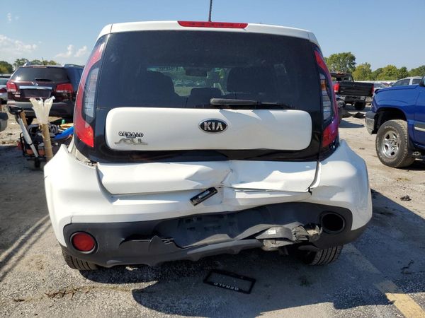 2018 KIA SOUL Base