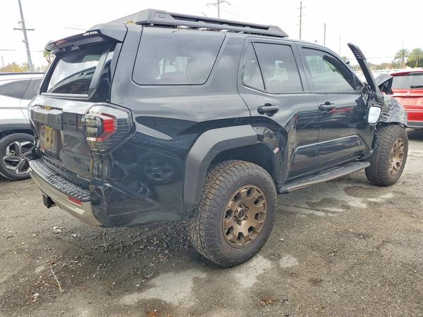 2025 TOYOTA 4RUNNER