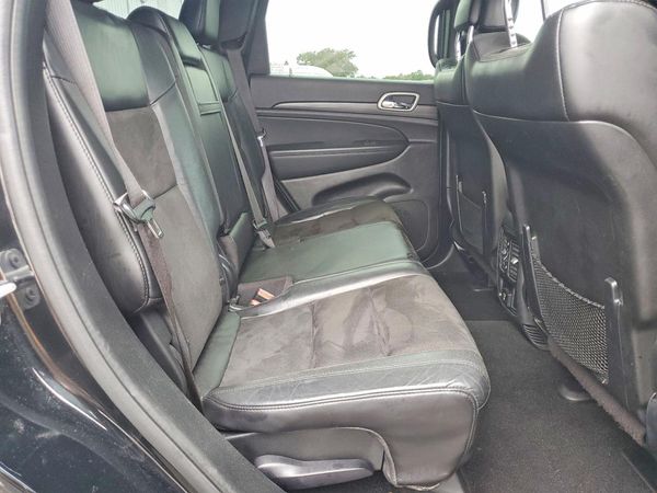 2021 JEEP GRAND CHEROKEE LAREDO 4X4