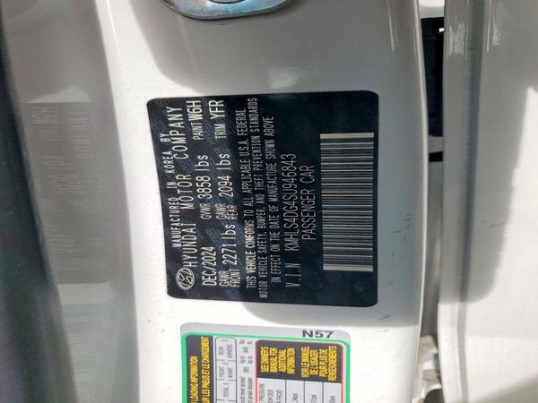 2025 HYUNDAI ELANTRA SEL Convenience