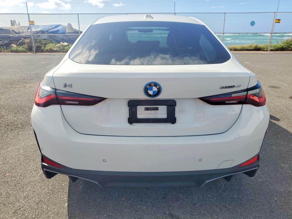 2025 BMW i4 eDrive40