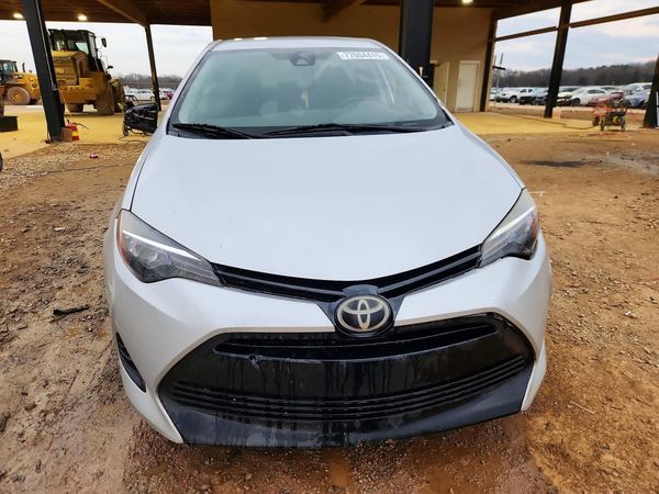 2017 TOYOTA COROLLA