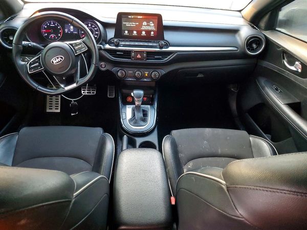 2021 KIA FORTE GT Line