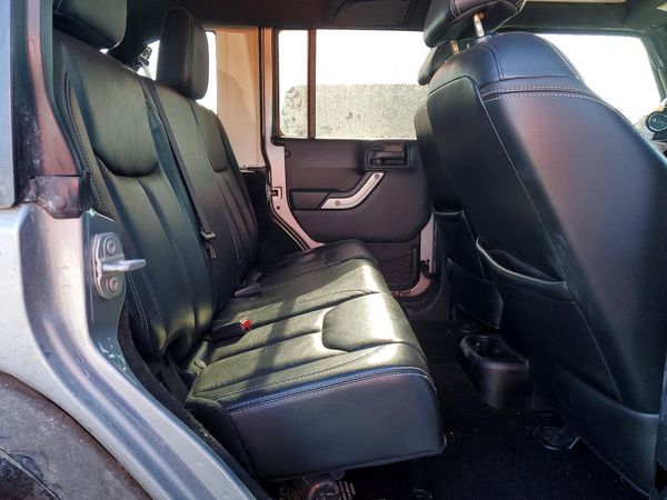 2016 JEEP WRANGLER UNLIMITED SAHARA 4X4