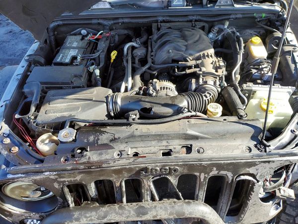 2016 JEEP WRANGLER UNLIMITED SAHARA 4X4