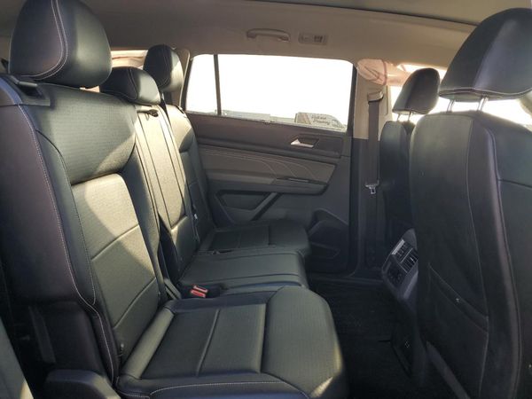 2022 VOLKSWAGEN ATLAS 4Motion SE w/ Tech