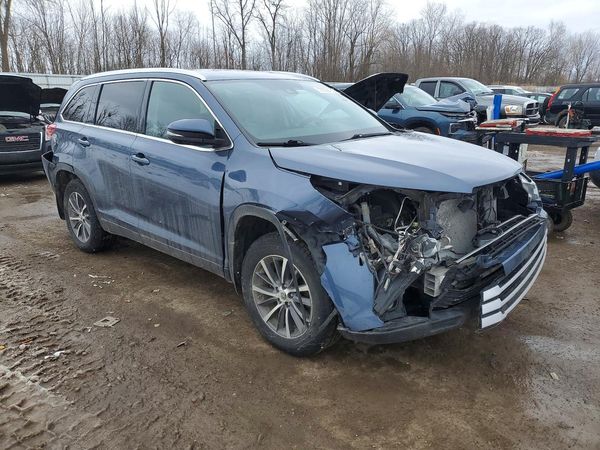2019 TOYOTA HIGHLANDER