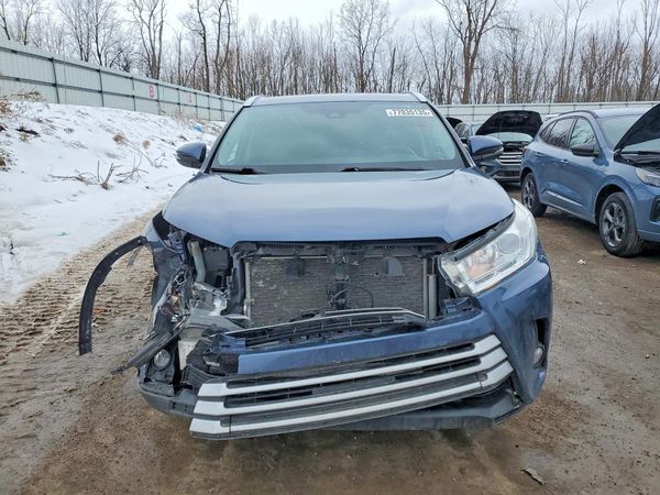 2019 TOYOTA HIGHLANDER