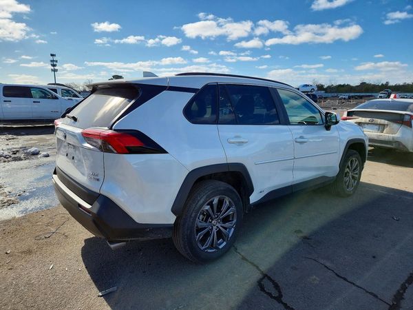 2022 TOYOTA RAV4