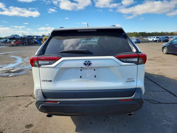 2022 TOYOTA RAV4