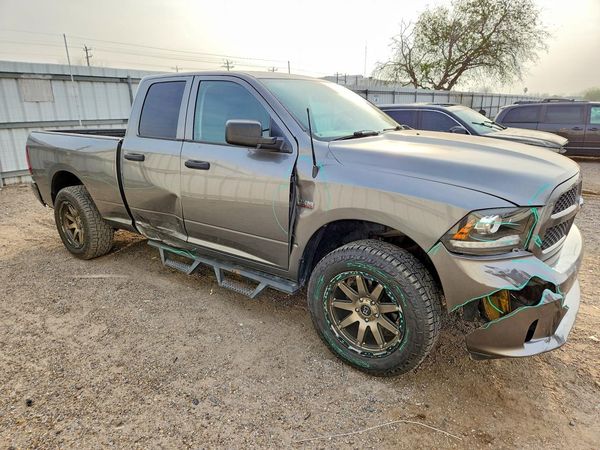 2013 RAM 1500 ST QUAD CAB 4X2