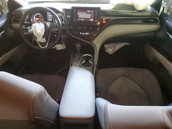 2023 TOYOTA CAMRY