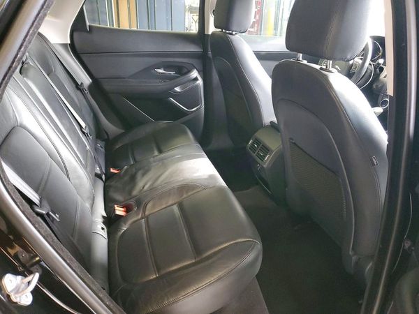 2018 JAGUAR E-PACE