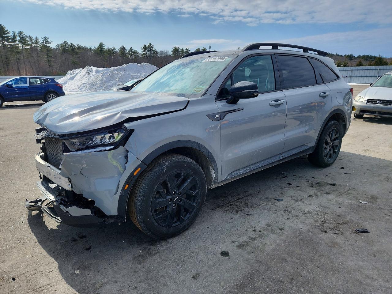 2023 KIA SORENTO S