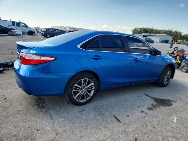 2017 TOYOTA CAMRY