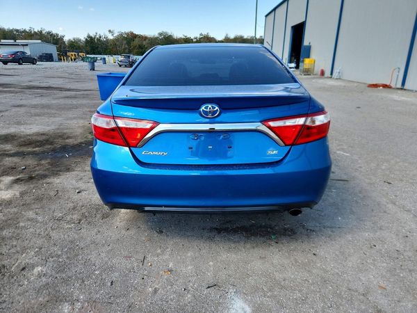 2017 TOYOTA CAMRY