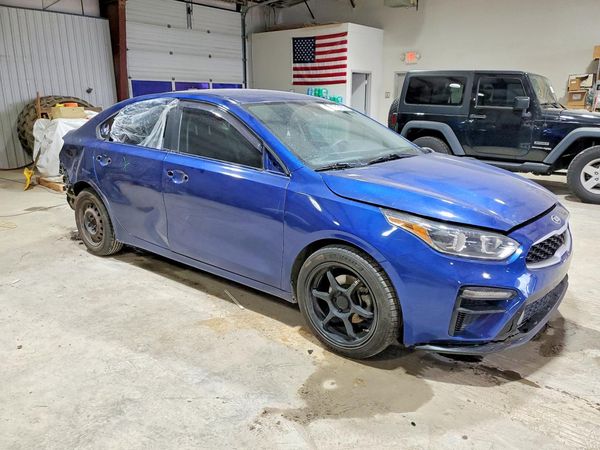 2021 KIA FORTE FE, LXS