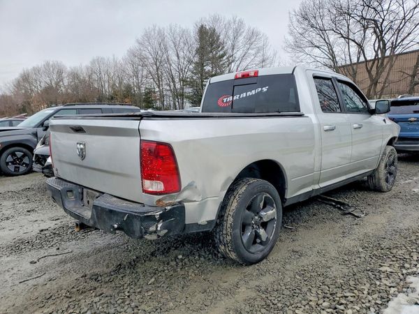2014 RAM 1500 SLT