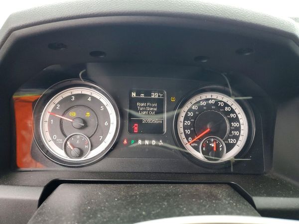 2014 RAM 1500 SLT