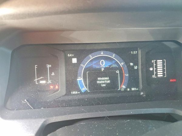 2025 TOYOTA TACOMA