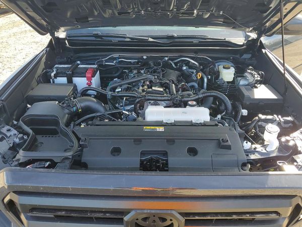 2025 TOYOTA TACOMA