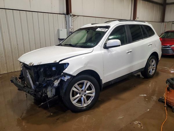 2012 HYUNDAI SANTA FE TOP (High) — Front 3/4