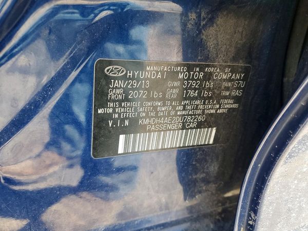 2013 HYUNDAI ELANTRA