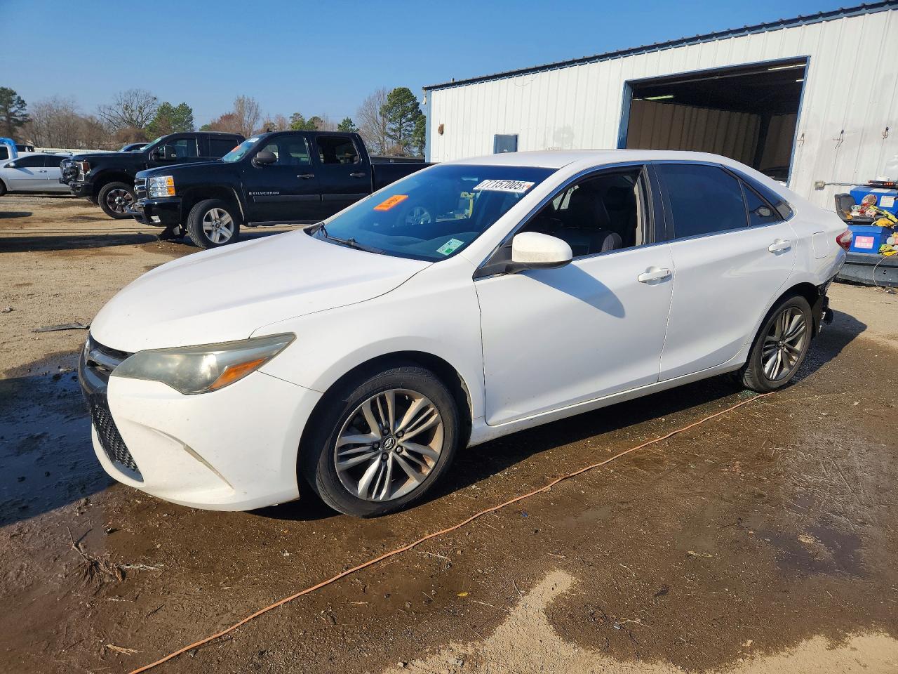 2015 TOYOTA CAMRY