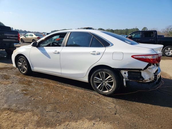 2015 TOYOTA CAMRY