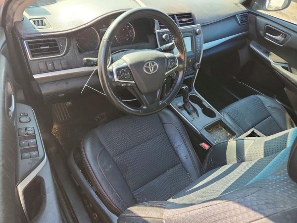 2015 TOYOTA CAMRY