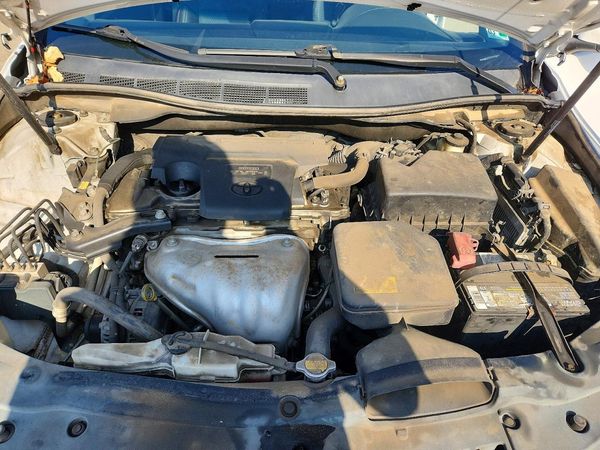 2015 TOYOTA CAMRY