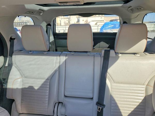 2018 LAND ROVER DISCOVERY