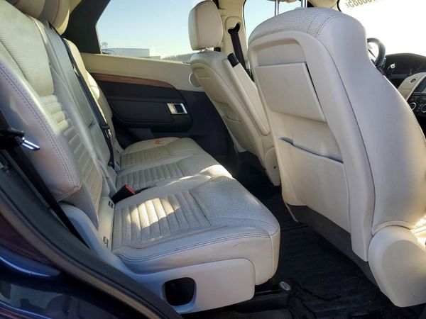2018 LAND ROVER DISCOVERY