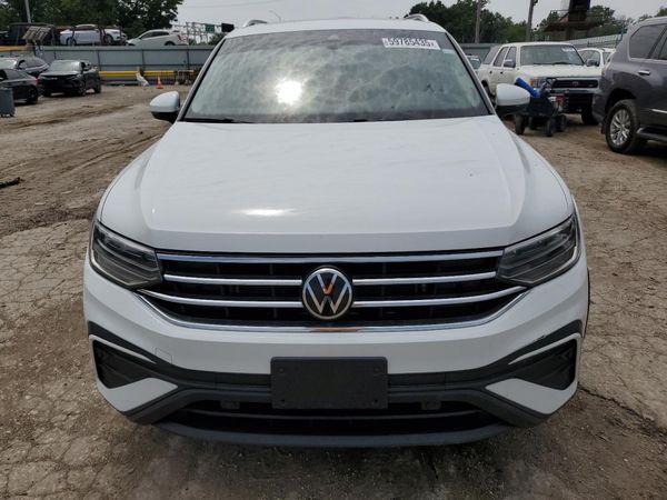 2022 VOLKSWAGEN TIGUAN