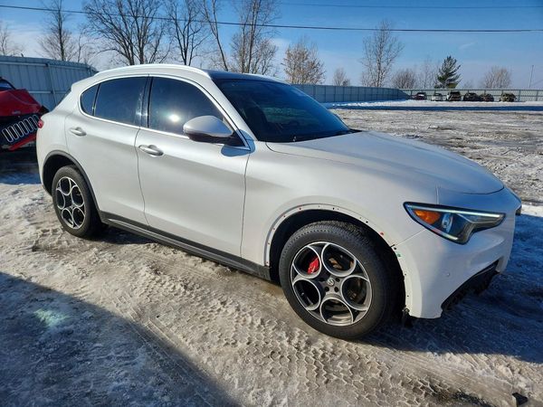 2018 ALFA ROMEO STELVIO TI AWD