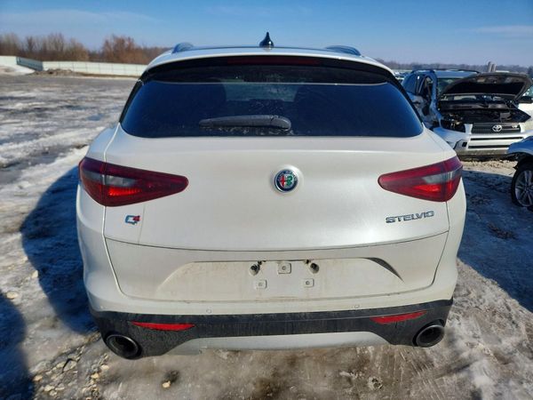 2018 ALFA ROMEO STELVIO TI AWD