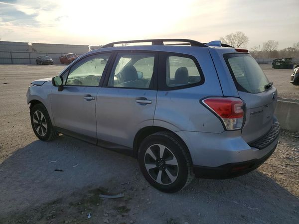 2018 SUBARU FORESTER Base P